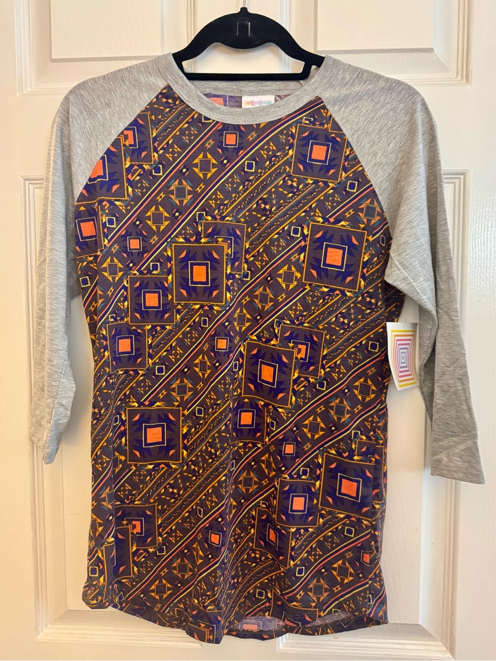 LuLaRoe Randy Baseball Tee - Heather Gray Sleeves and Geometric Print Body